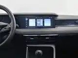 Photo 12 - Roewe i5