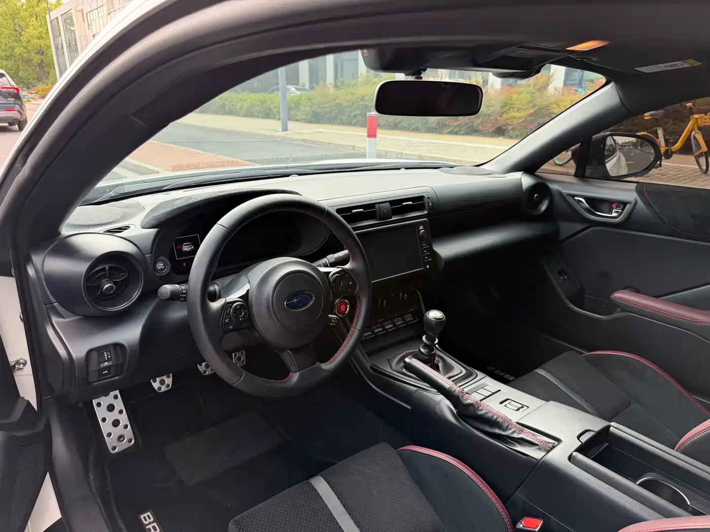 SUBARU BRZ