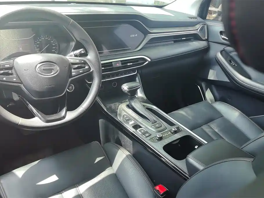 GAC Trumpchi Trumpchi GS4 2020 270T Automatic Elite Tech Version фото 12