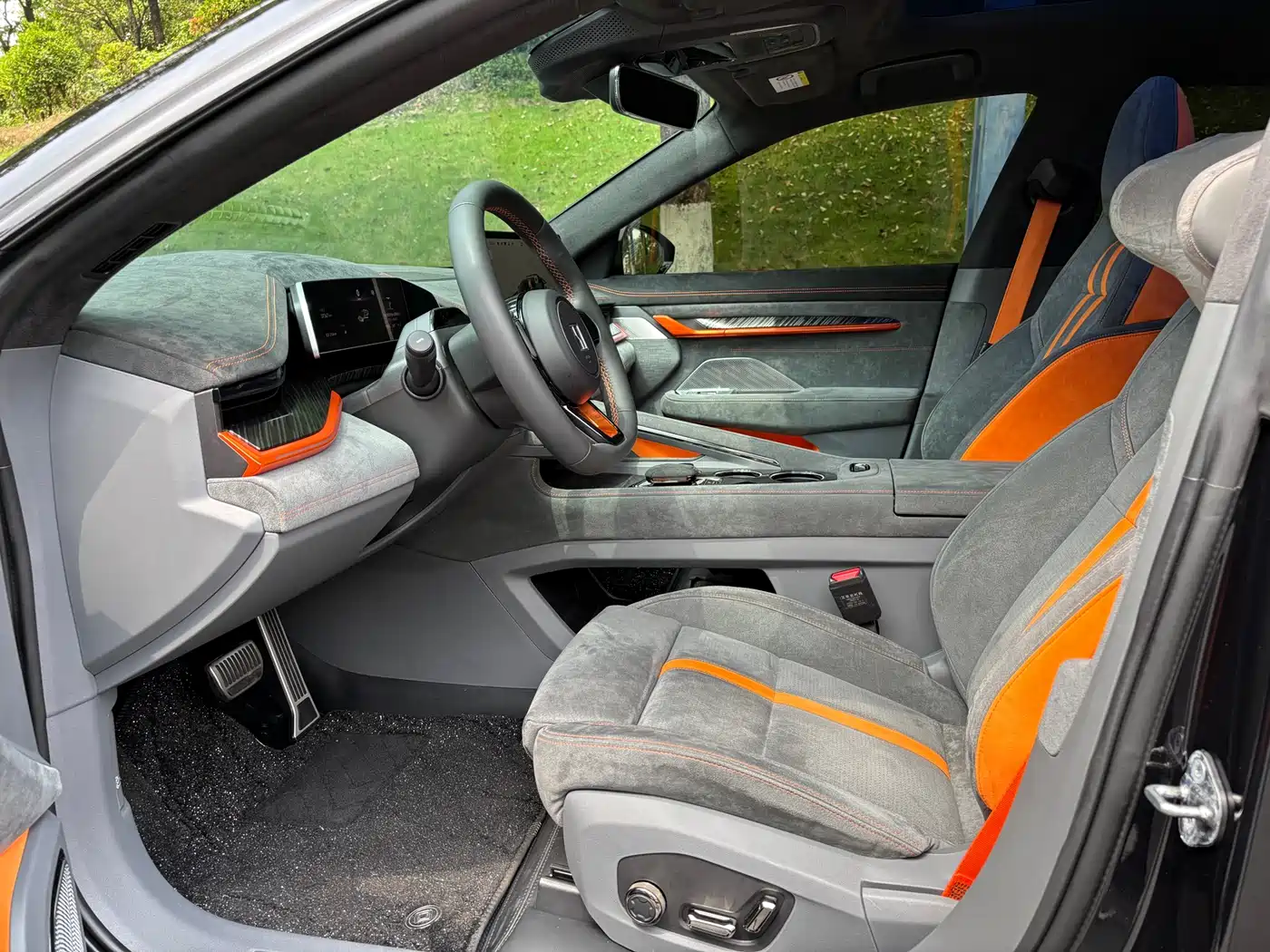 ZEEKR EXTREME KRYPTON 001