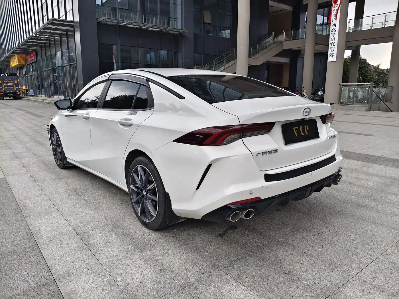 GAC Trumpchi Trumpchi Emkoo 2024 Model 270T DCT Shadow Leopard S Edition фото 23