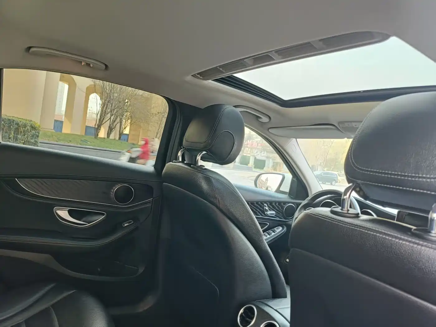 Mercedes-Benz C-Class 2015 C 180 L Sport фото 11
