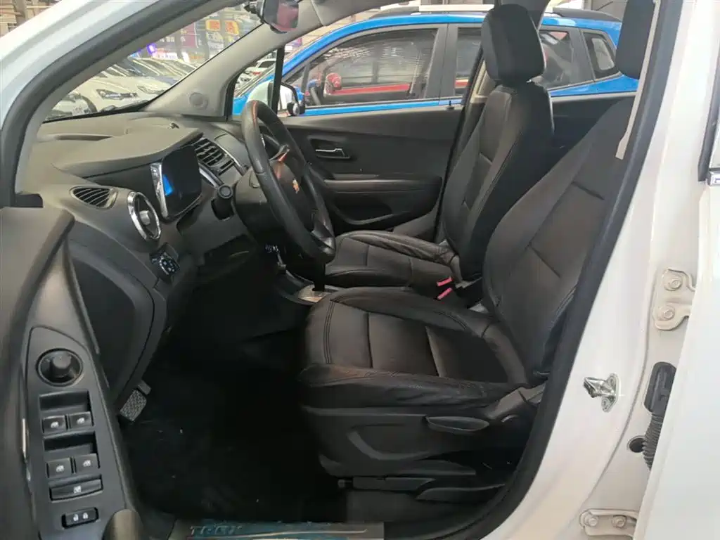 Chevrolet Trax 2014 1.4T Automatic 2WD Comfort фото 15
