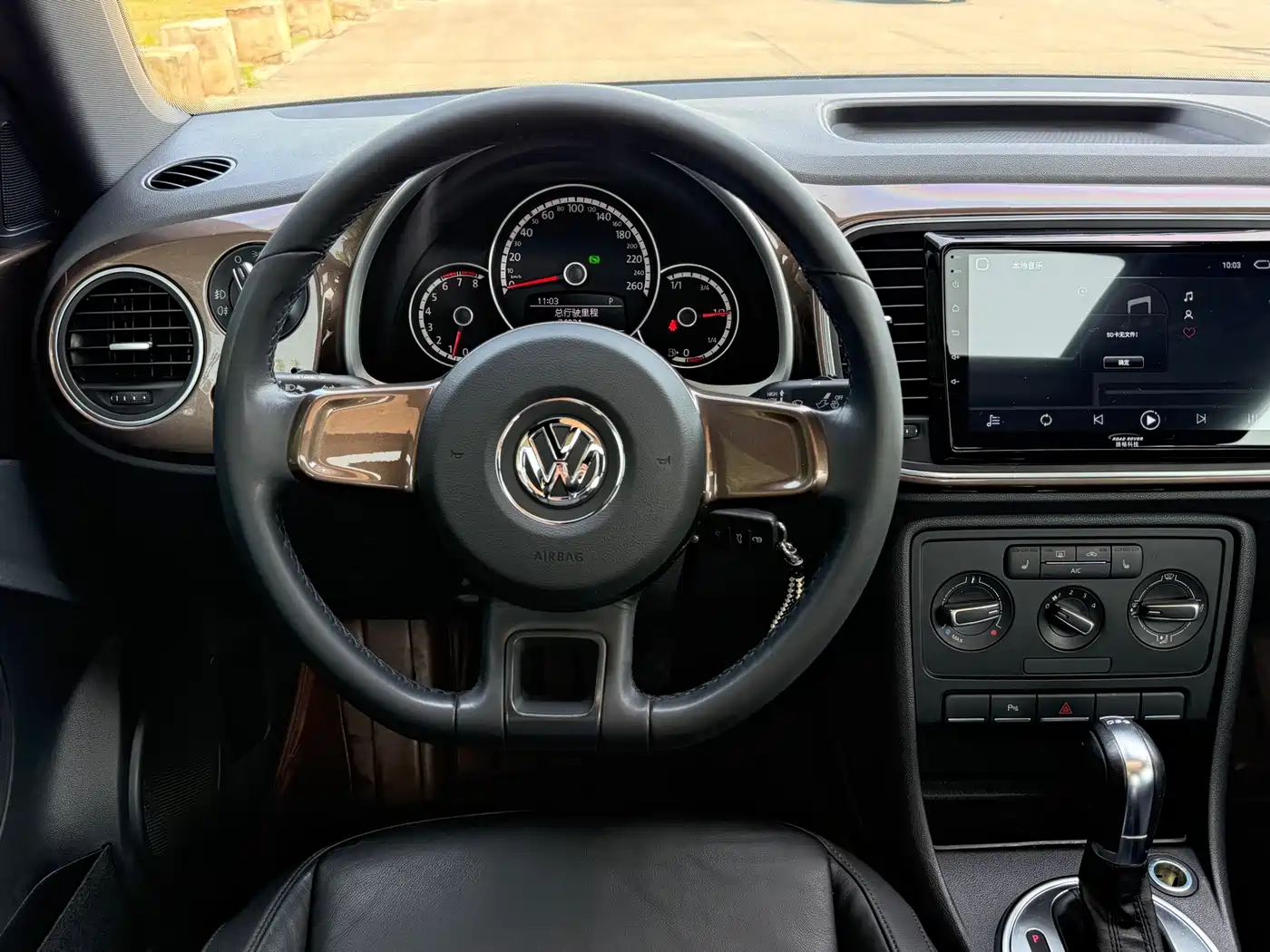 Volkswagen Beetle 2013 1.2TSI Comfort фото 10
