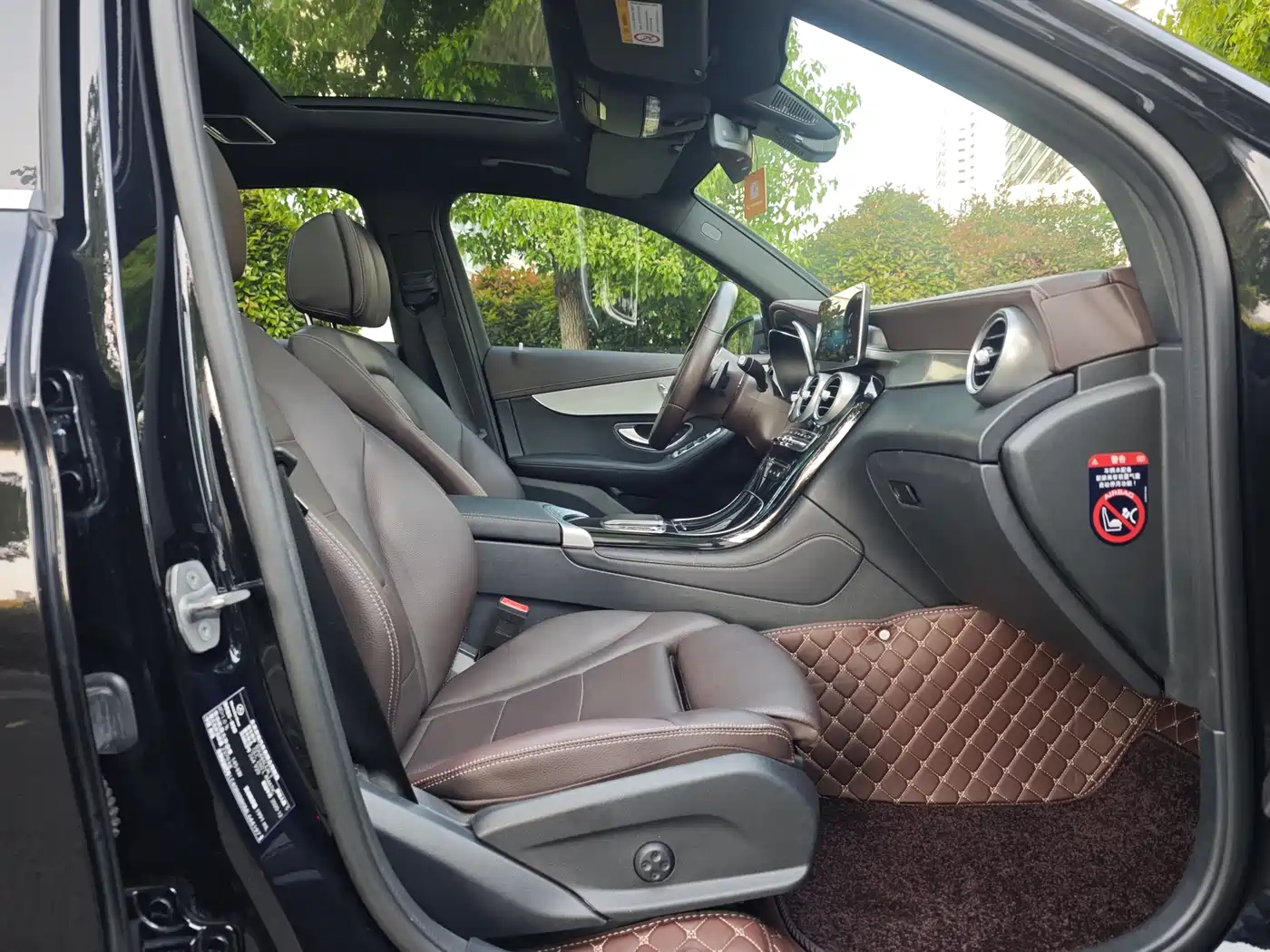 Mercedes-Benz GLC 2021 GLC 260 L 4MATIC Sporty фото 8