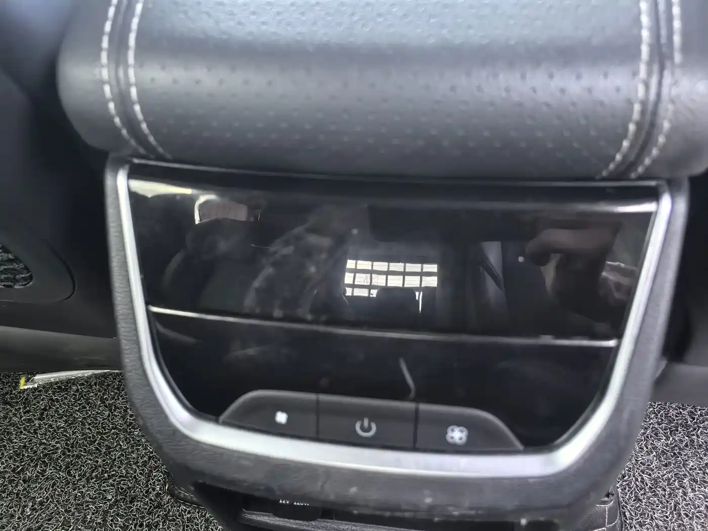 SAIC Maxus Maxus G50 2019 2019 1.5T Automatic Luxury Edition China V