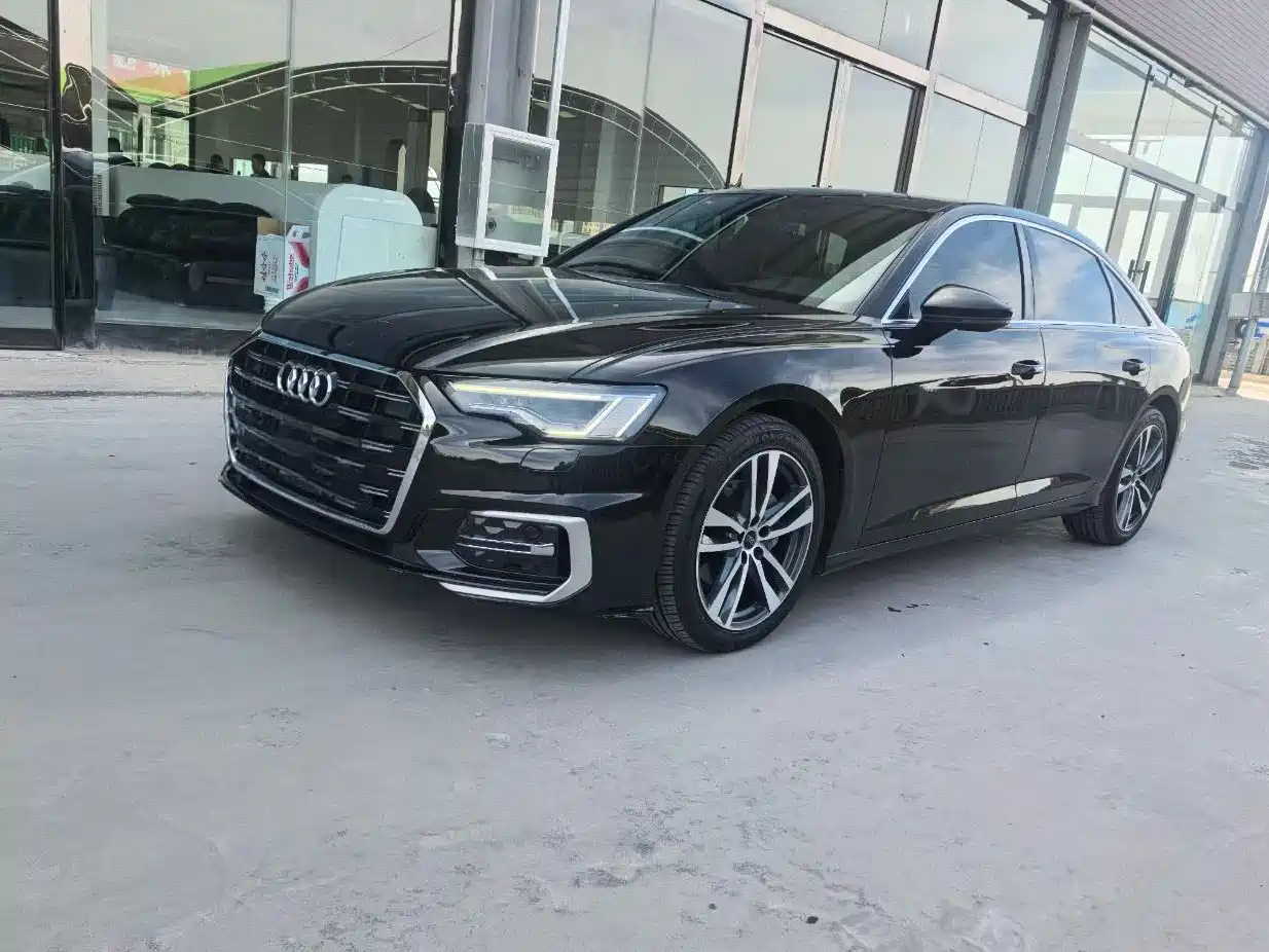 Audi A6L 2023 Facelift 40 TFSI Luxury Dynamic