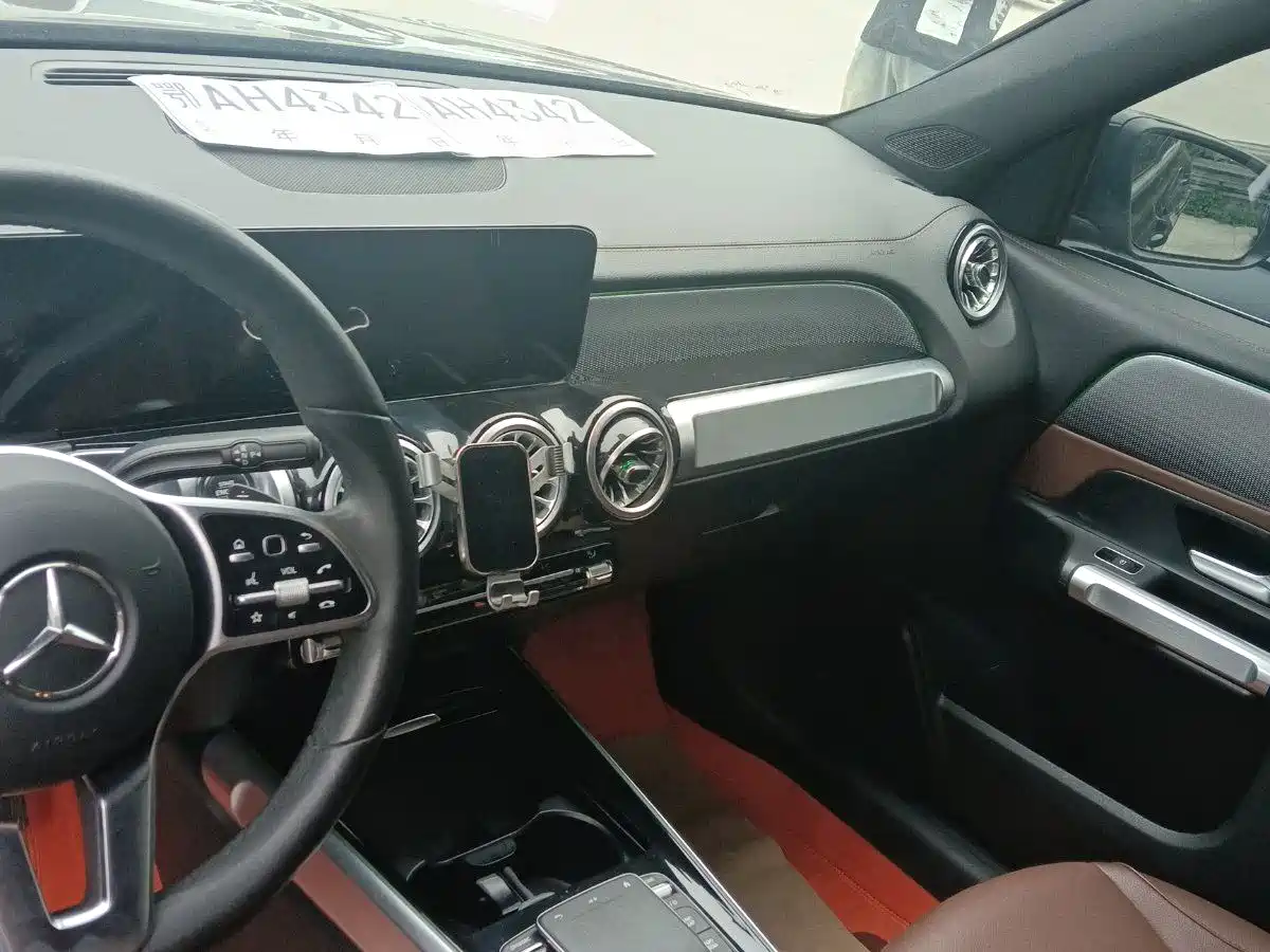 Mercedes-Benz GLB 2023 Facelift GLB 200 Dynamic фото 6