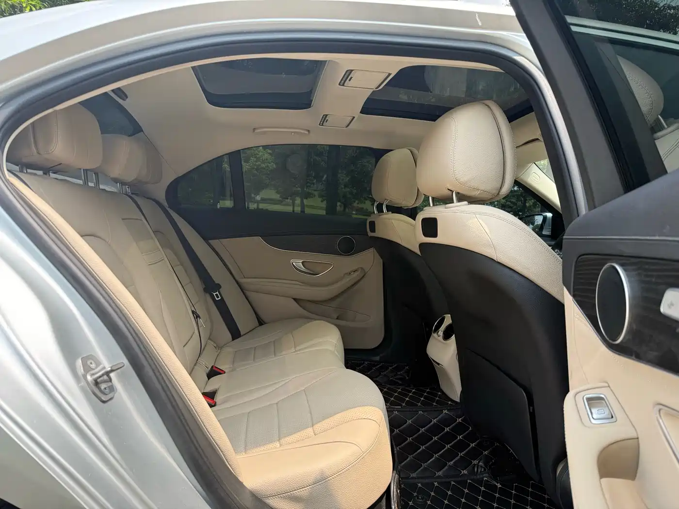Mercedes-Benz C-Class 2018 C 200 L Sport Edition фото 10