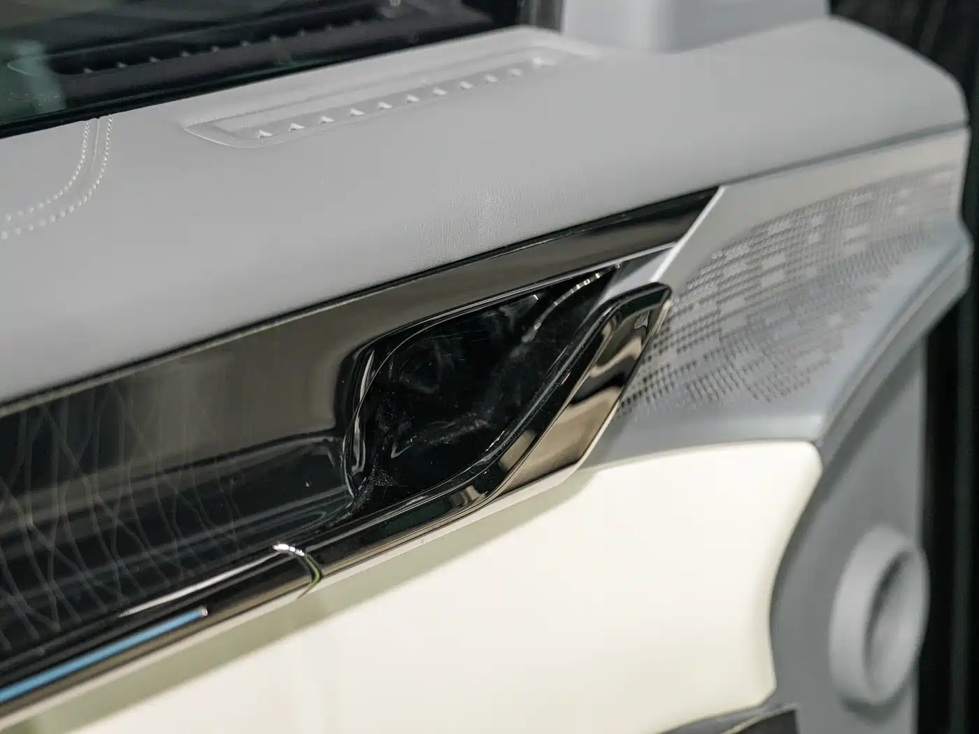 ZEEKR EXTREME KRYPTON 009