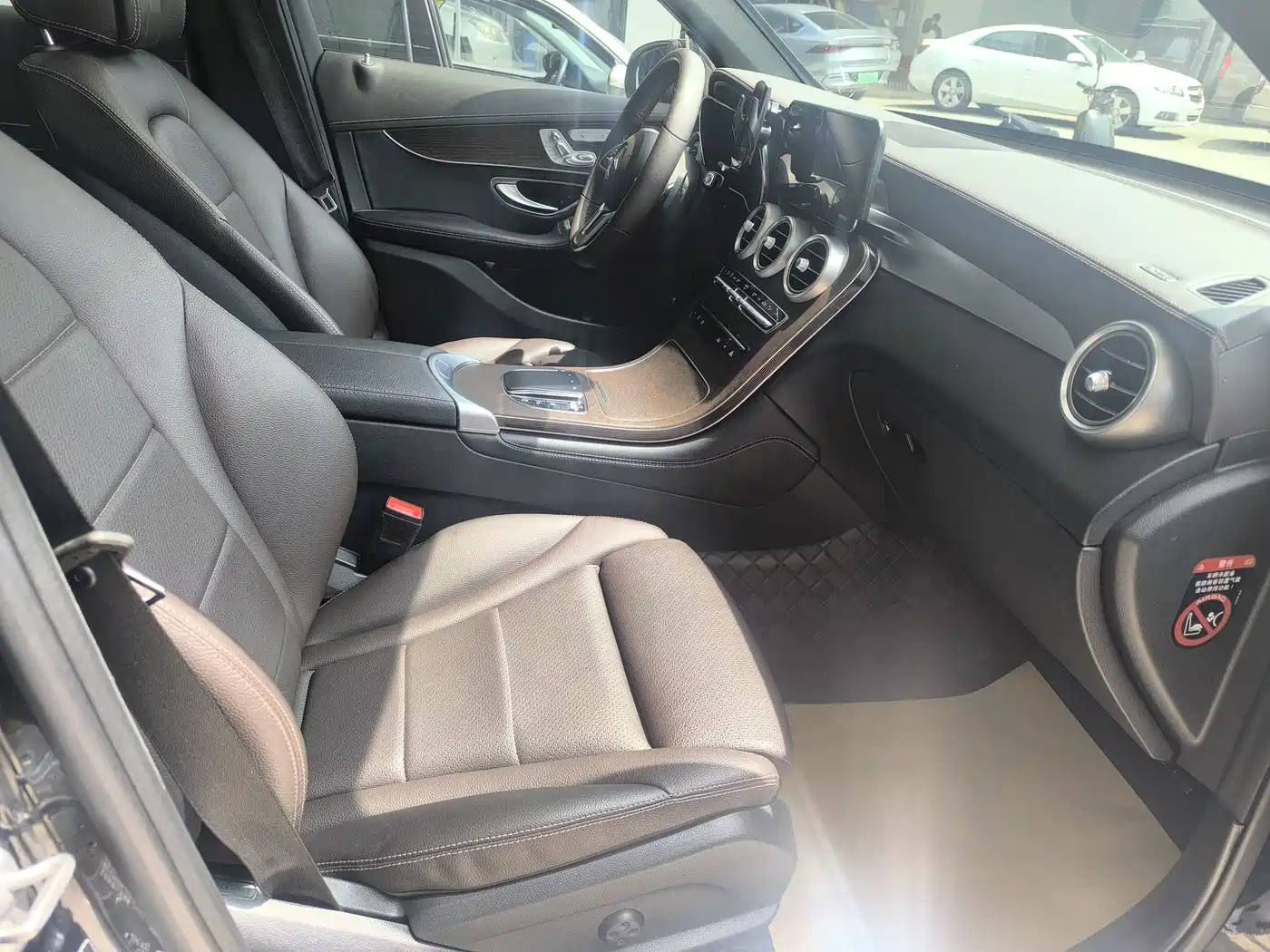 Mercedes-Benz GLC 2021 GLC 260 L 4MATIC Luxury фото 6