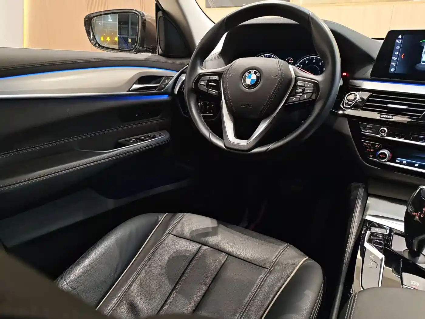 BMW 6 Series GT 2018 630i Luxury Design Package фото 18