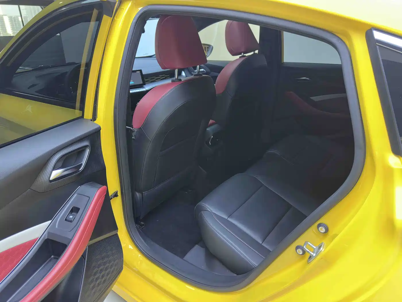 MG MG5