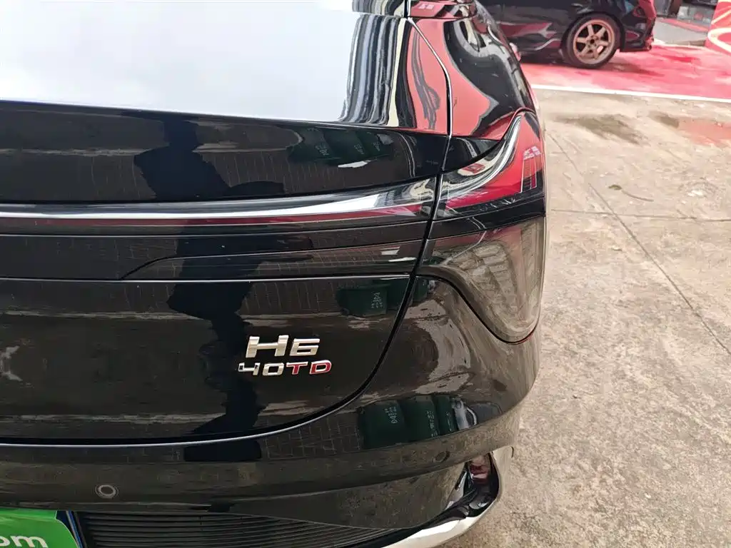Hongqi H6 2025 Model 2.0T Beauty Edition фото 24