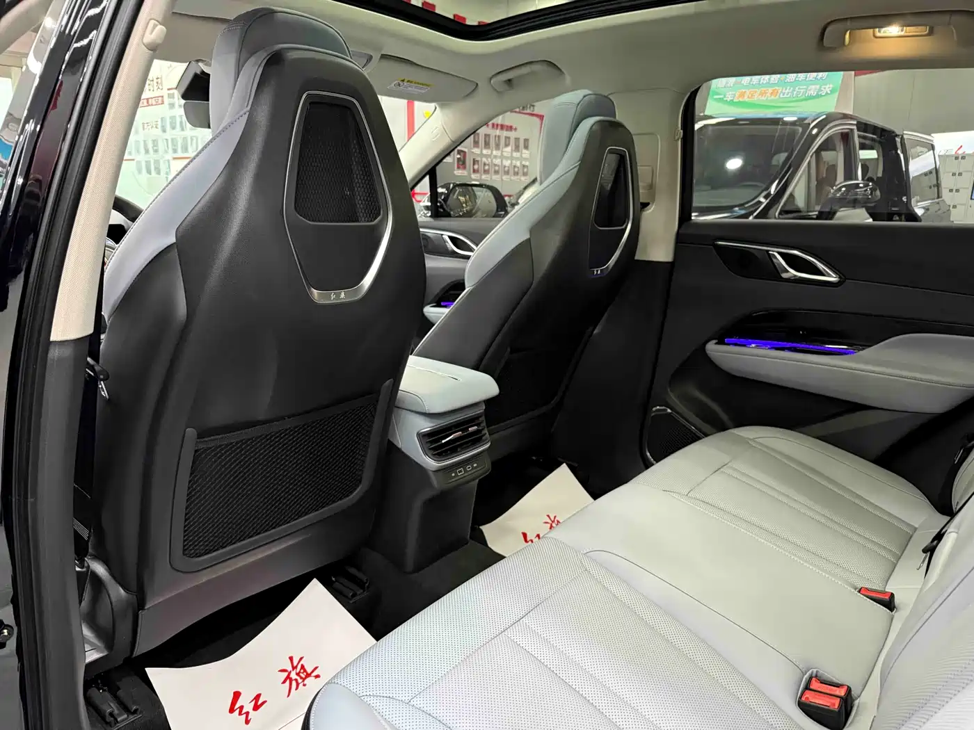 Hongqi HS3 PHEV 2024 PHEV 115km Power Edition фото 6