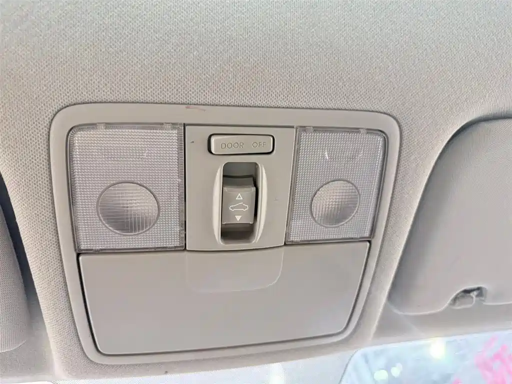 Kia KX1 2021 1.4L CVT Sunroof Version фото 12