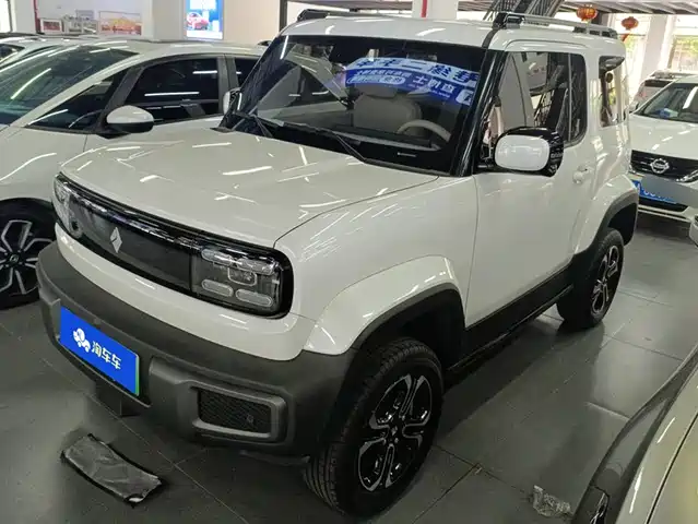Baojun Yueye Флагман
