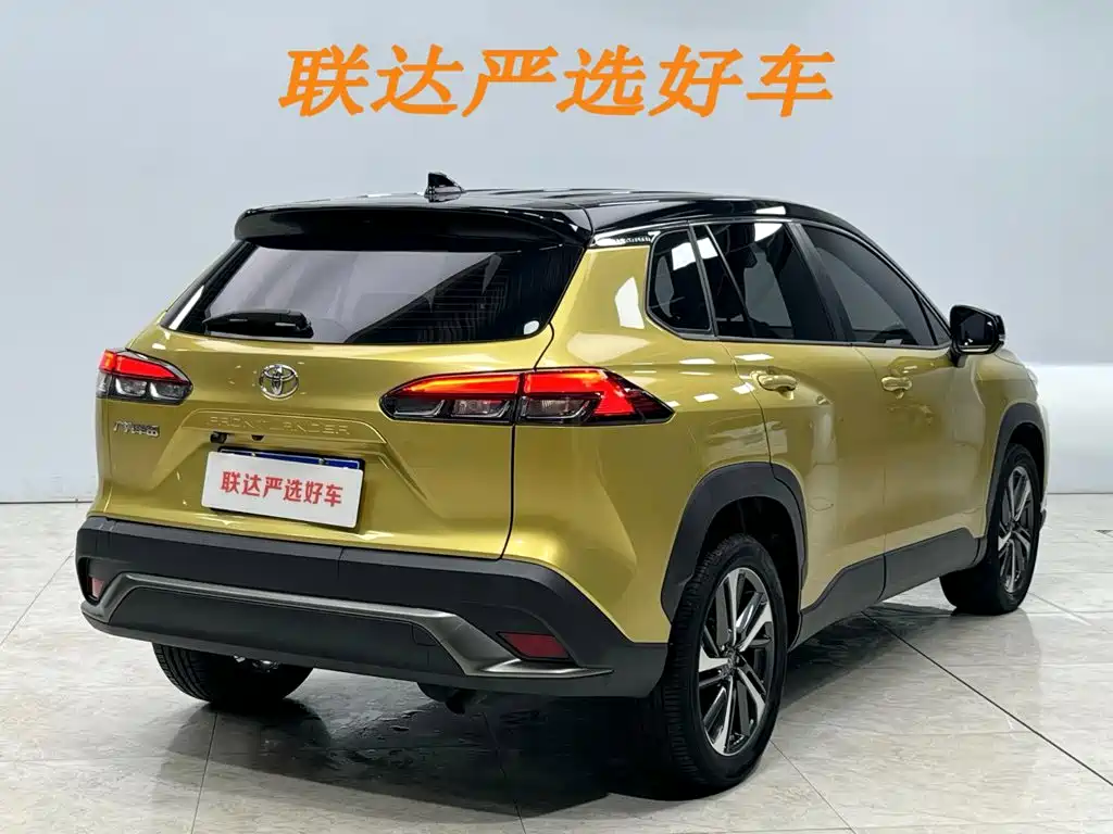 Toyota Frontlander 2022 2022 2.0L CVT Luxury PLUS Edition