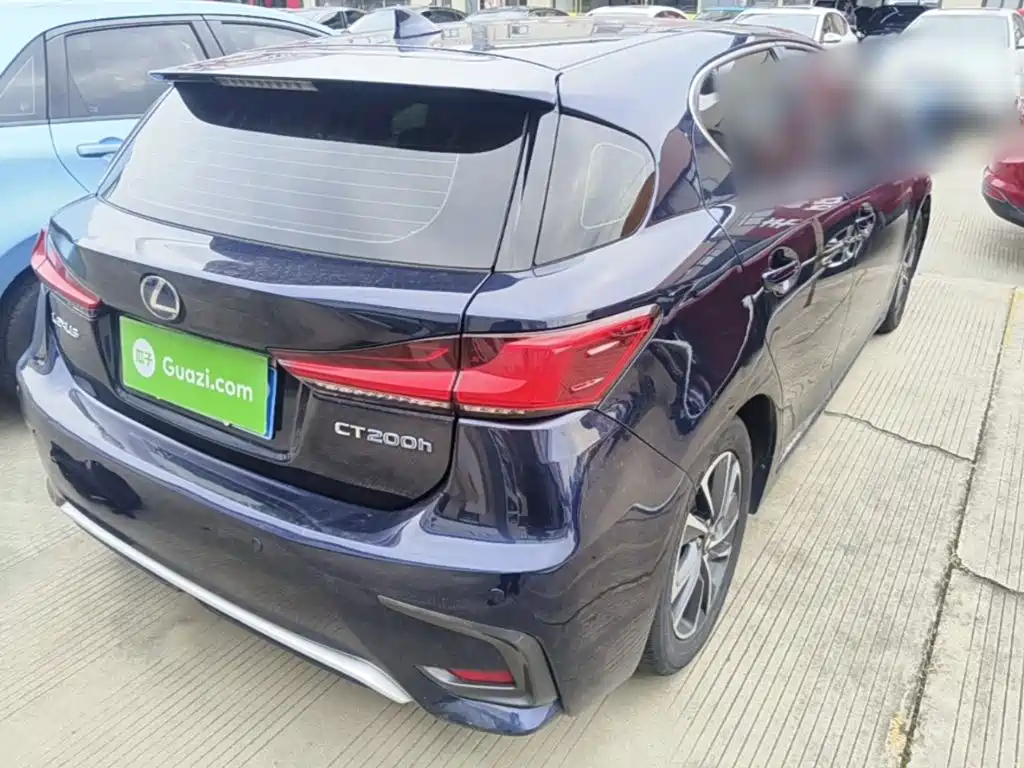 Lexus CT 2018 2017 CT200h Elite Edition Monochrome China V