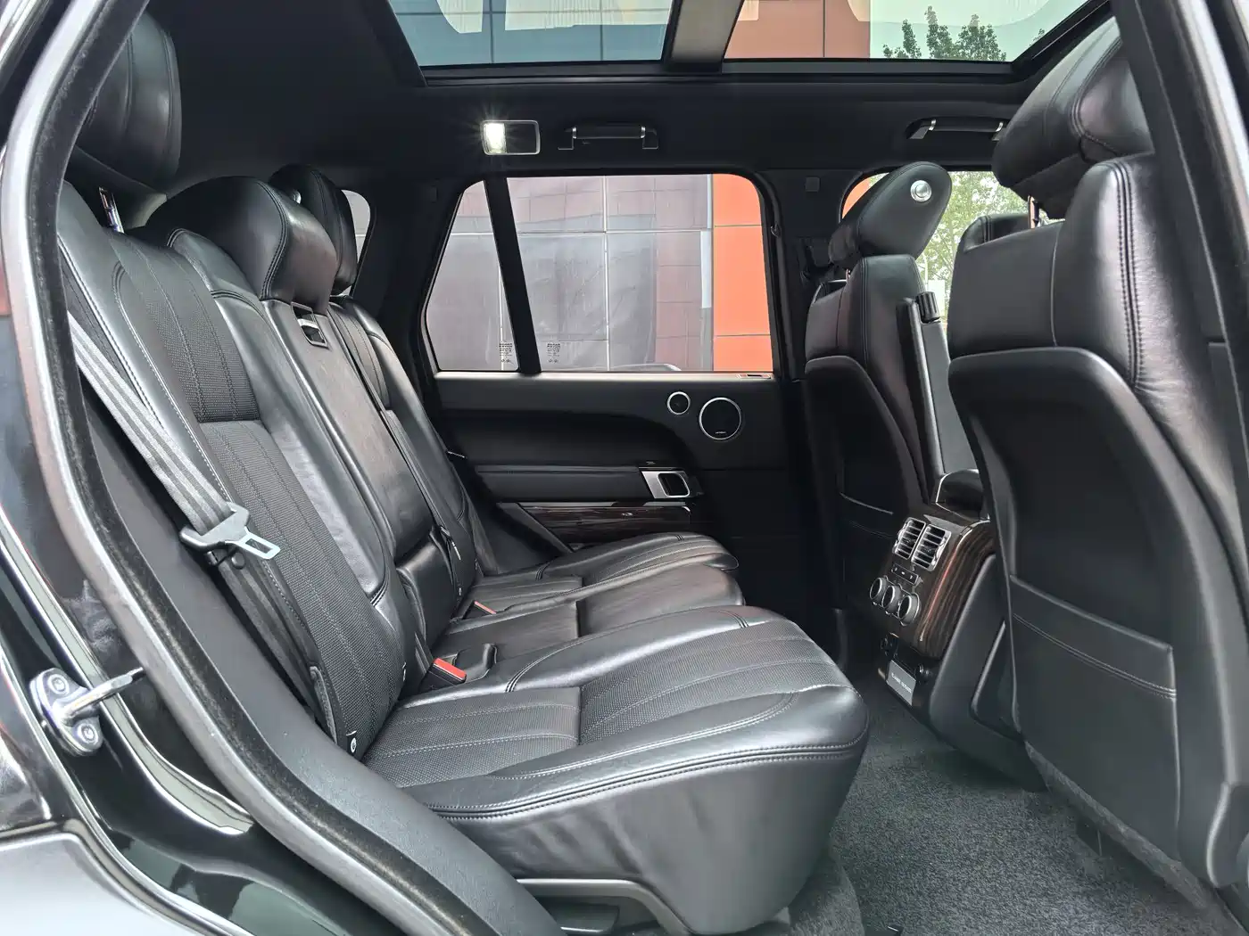 Land Rover Range Rover 2016 3.0 SC V6 Vogue фото 14