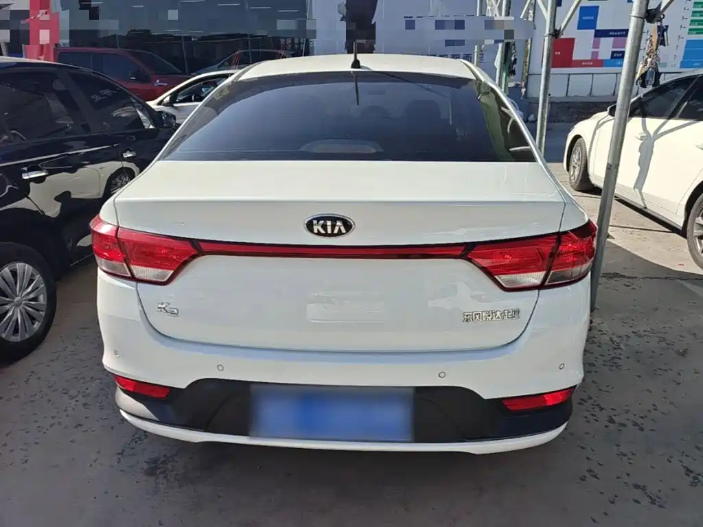 Photo 6 - Kia K2
