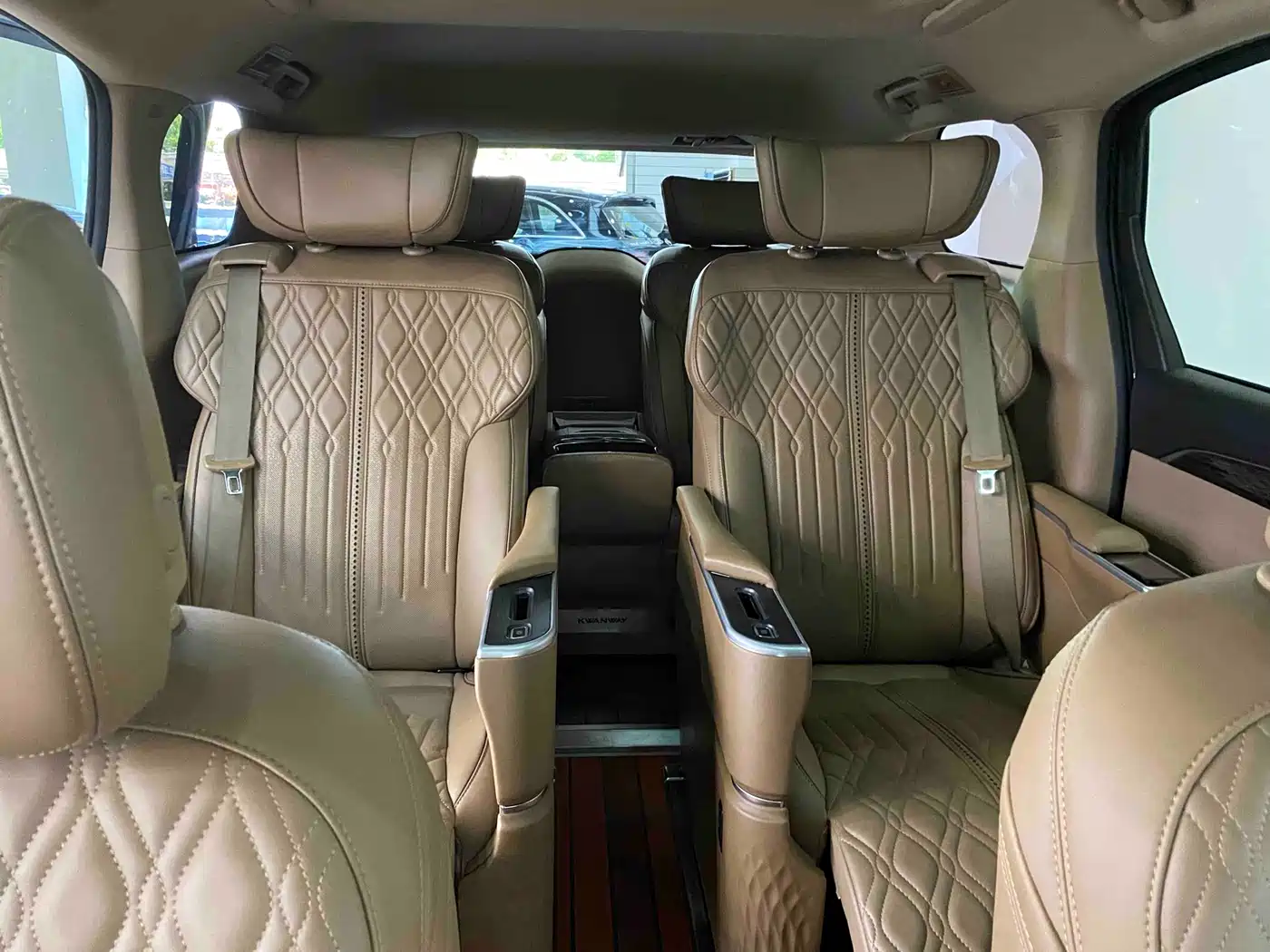 Buick GL8 2018 ES 28T Luxury Type China VI фото 31