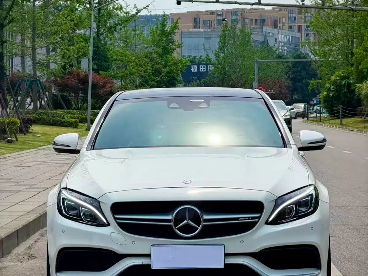 Mercedes-Benz C-Class AMG 2015 AMG C 63 фото 3