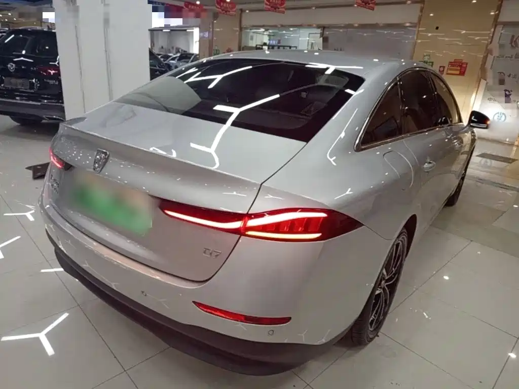 Roewe D7 2025 2025 DMH 125km World Champion Edition