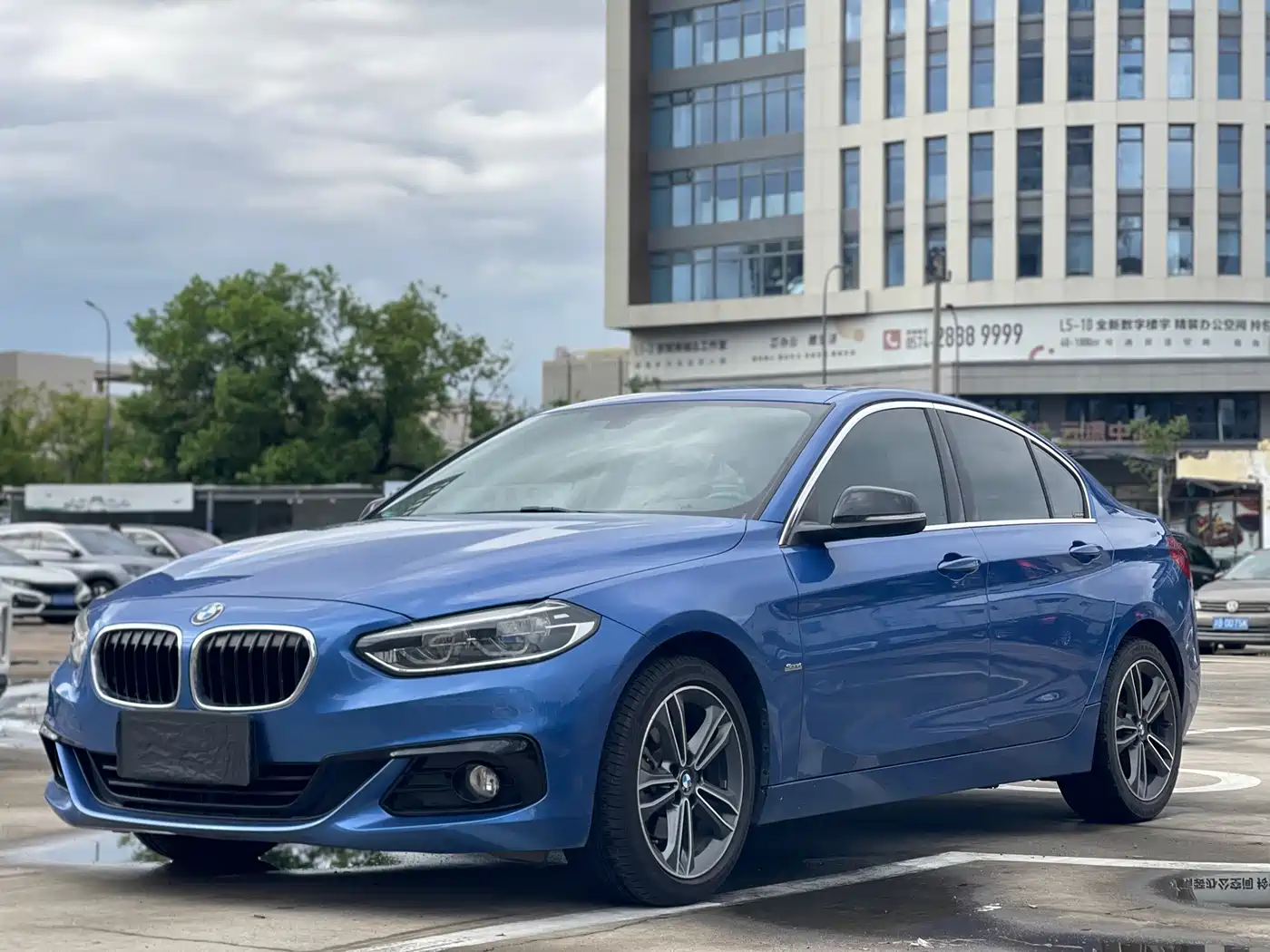 Фото 1 - BMW 1 Series