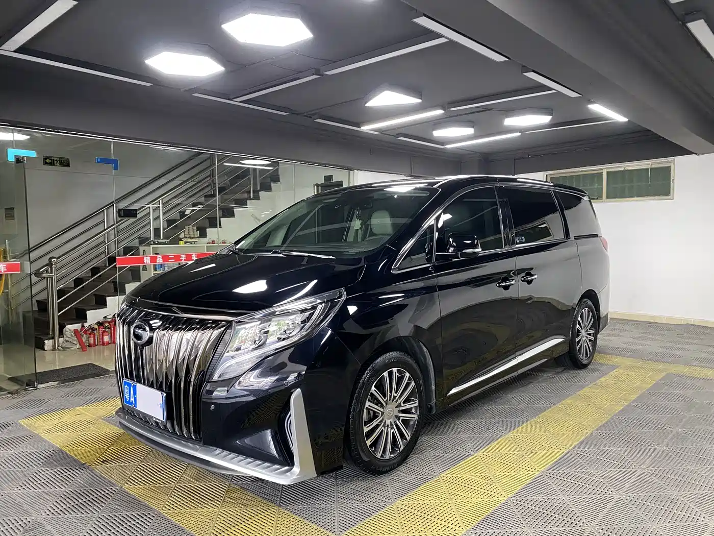 GAC Trumpchi M8 2021 Leading Show Series 390T Prestige Edition