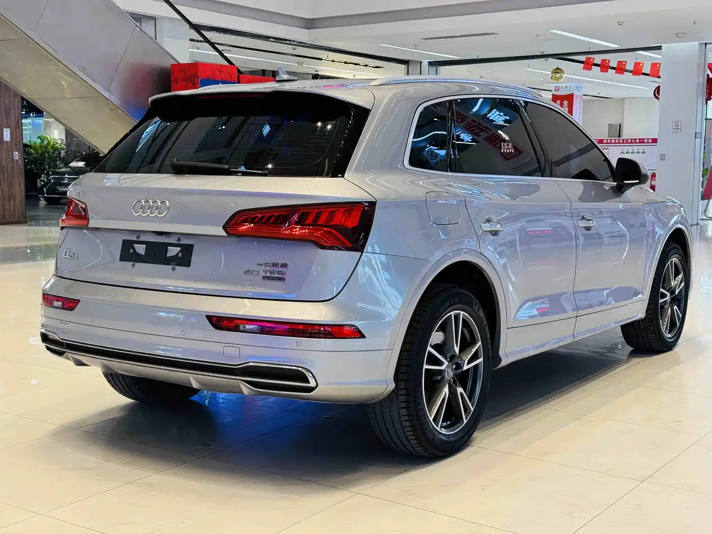 Audi Q5L 2018 40 TFSI Prestige Fashion (China V) фото 6
