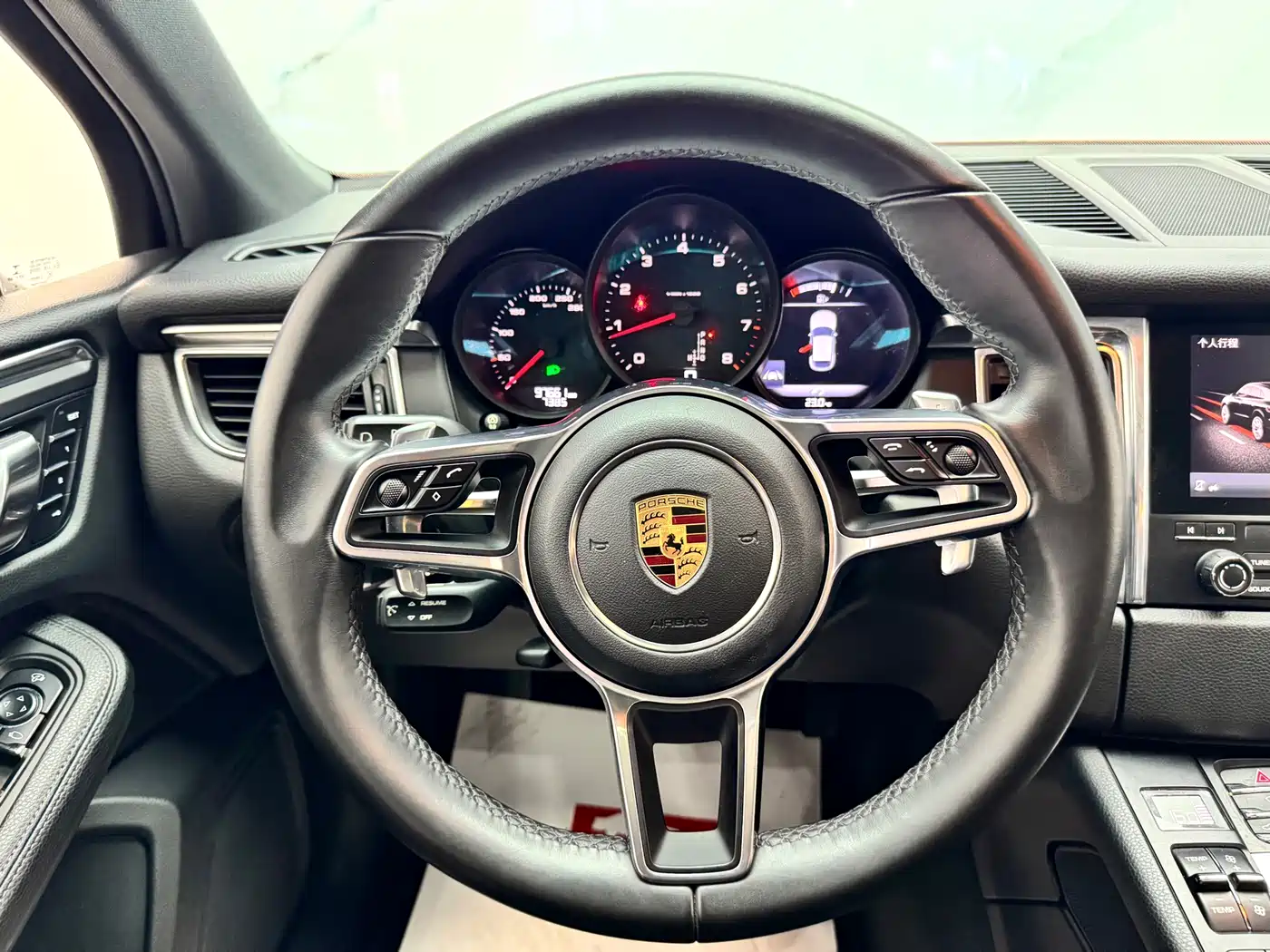 Porsche Macan 2017 Macan 2.0T фото 10