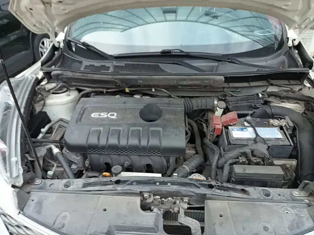 Infiniti ESQ 2017 2014 1.6L Premium Edition