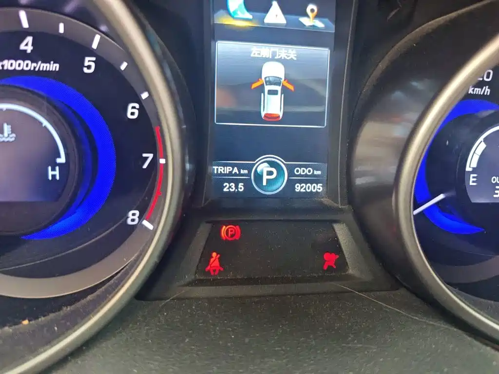 Changan CS75 2016 2014 1.8T Automatic Elite (China IV)