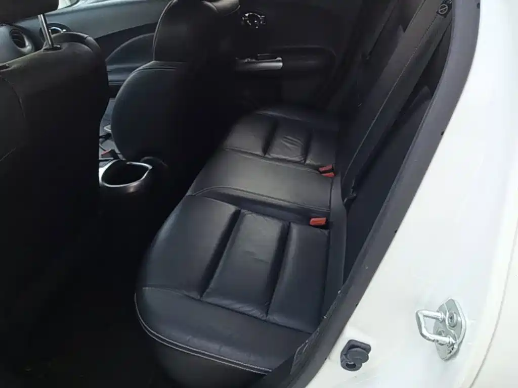 صورة 17 - Infiniti ESQ