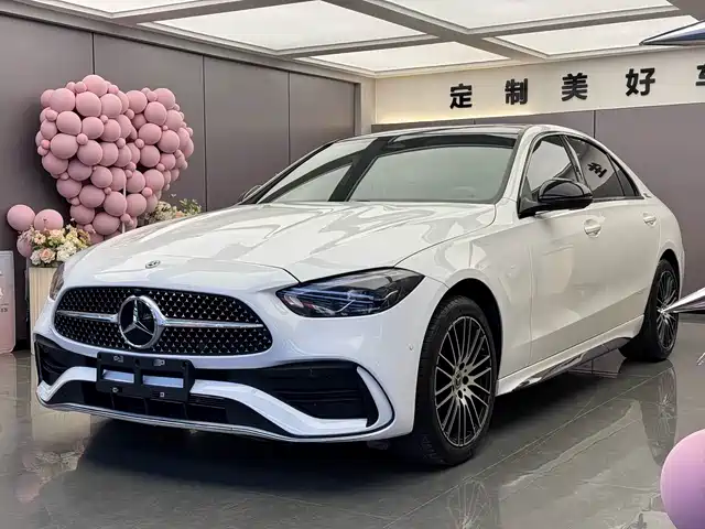 Mercedes-Benz C-Class 2023