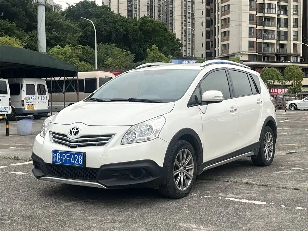 Toyota E'Z 2015 180E CVT Crossover Edition