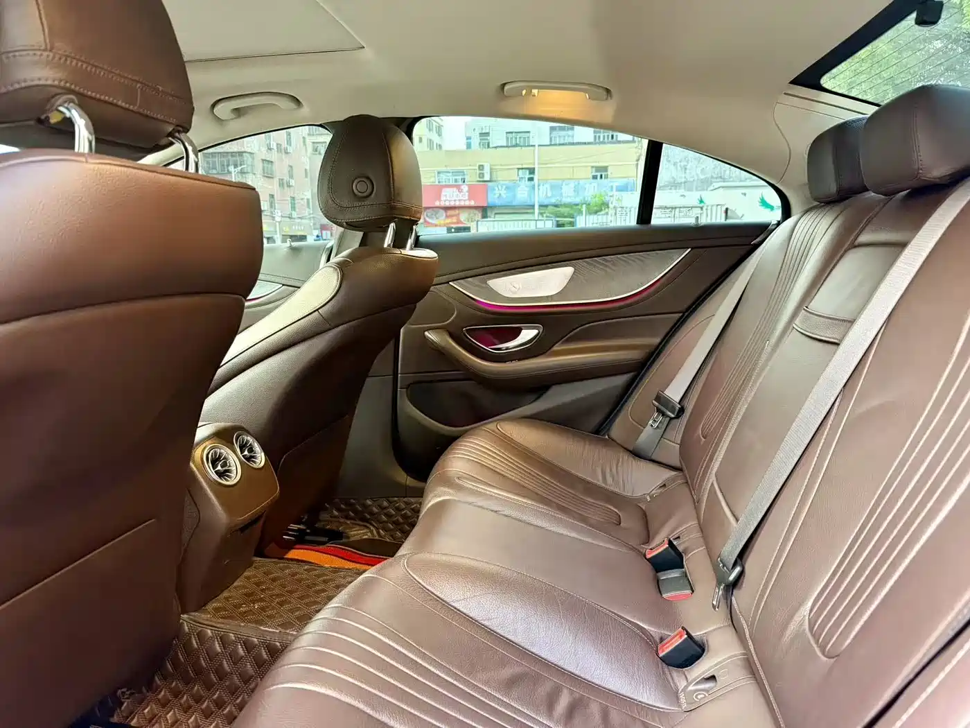MERCEDES-BENZ CLS