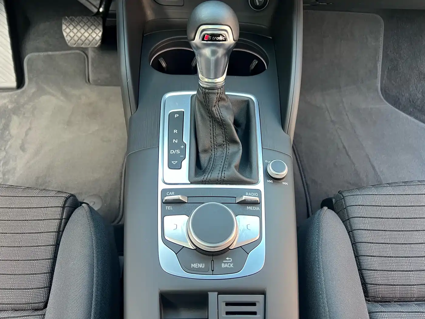 Audi A3 2017 Limousine 35 TFSI Sport фото 16