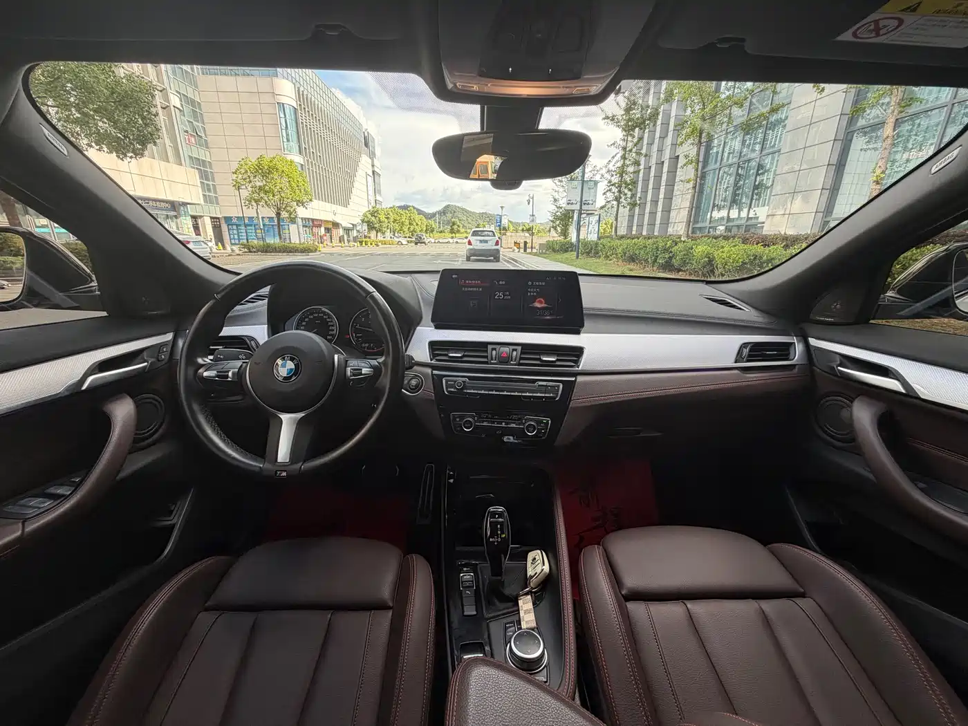 BMW X2 2023 2022 sDrive25i Black Night Edition