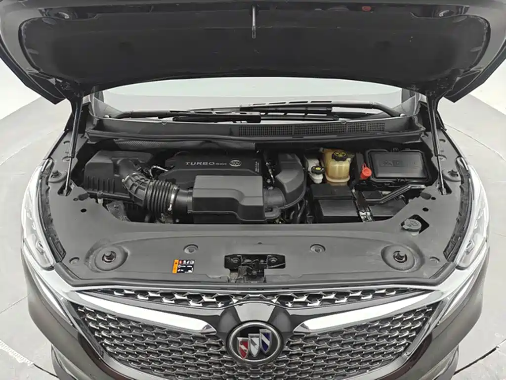 Фото 10 - Buick GL8