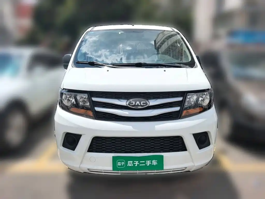 JAC Refine M3 2024 2023 PLUS 1.5T Classic 5/7-seater