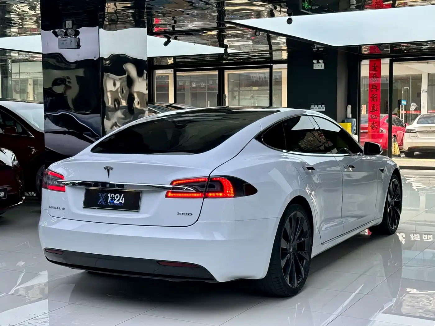 Tesla Model S 2018 2017 Model S 100D Long Range