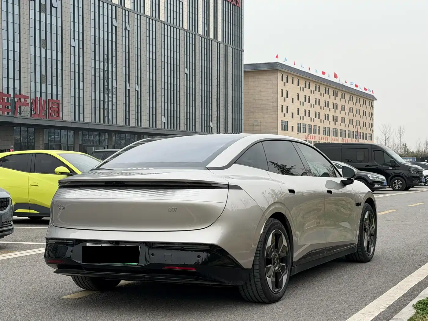 ZEEKR EXTREME KRYPTON 007