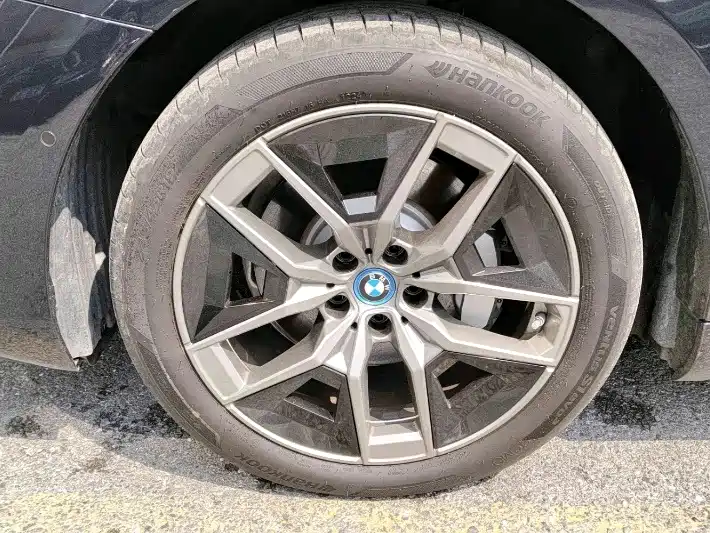 BMW i5 2025 2024 eDrive 35L Premium Luxury Package