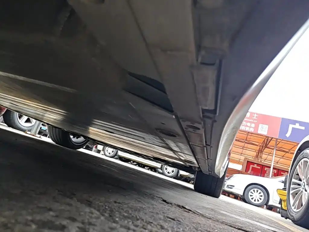 Фото 21 - NIO ET5T