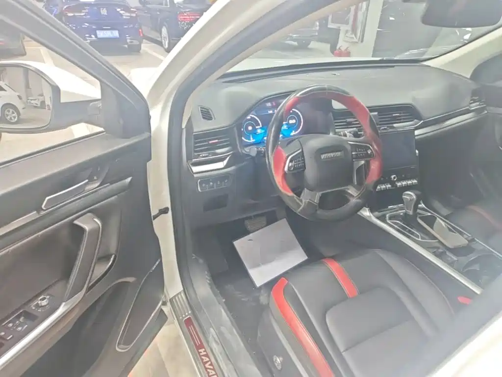 Фото 16 - Haval H4