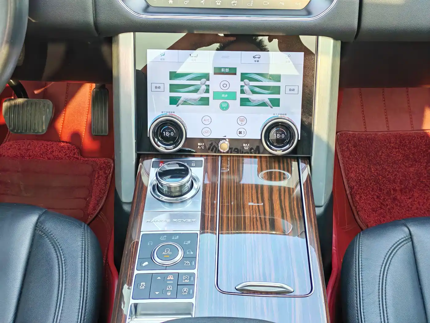 Land Rover Range Rover 2015 3.0 TDV6 Vogue фото 14