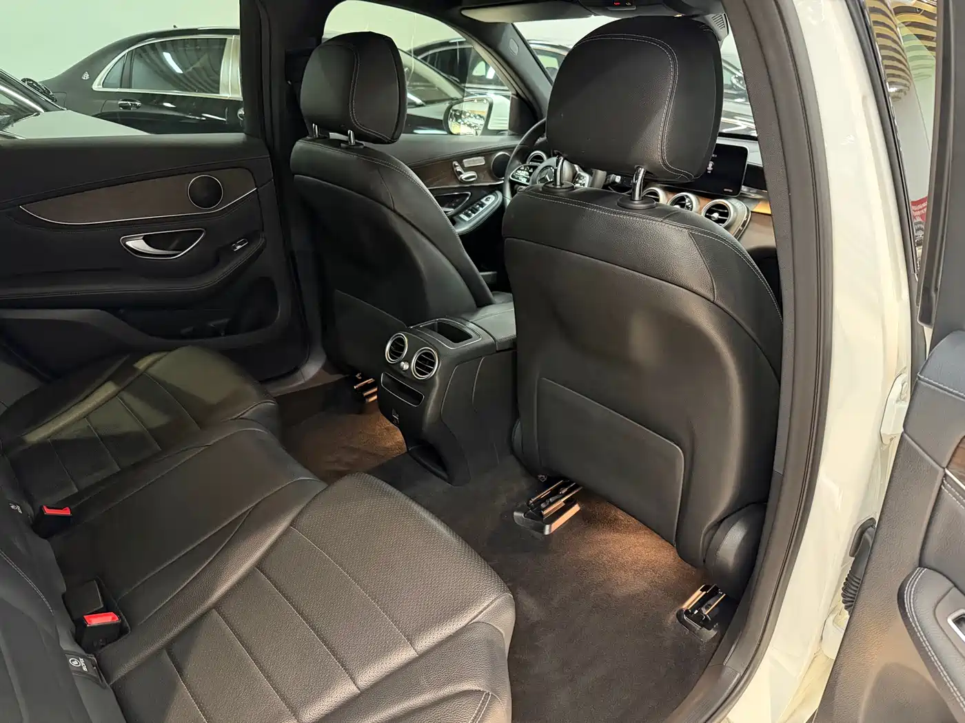 Mercedes-Benz GLC 2021 GLC 260 L 4MATIC Luxury фото 20