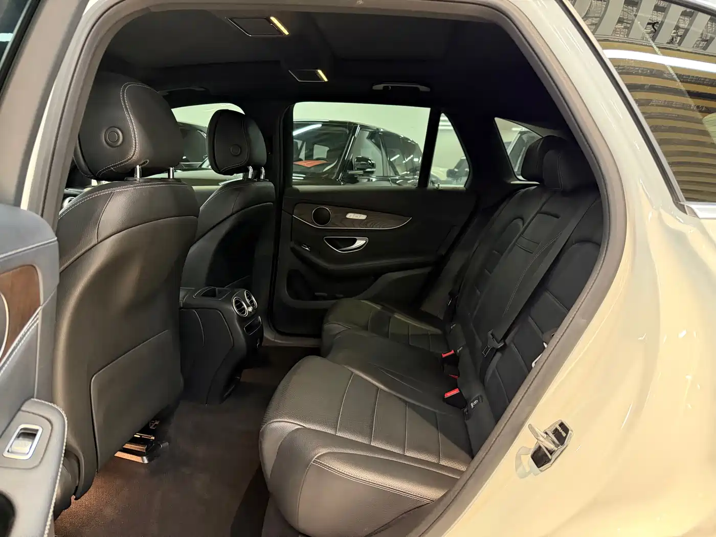 Mercedes-Benz GLC 2021 GLC 260 L 4MATIC Luxury фото 27